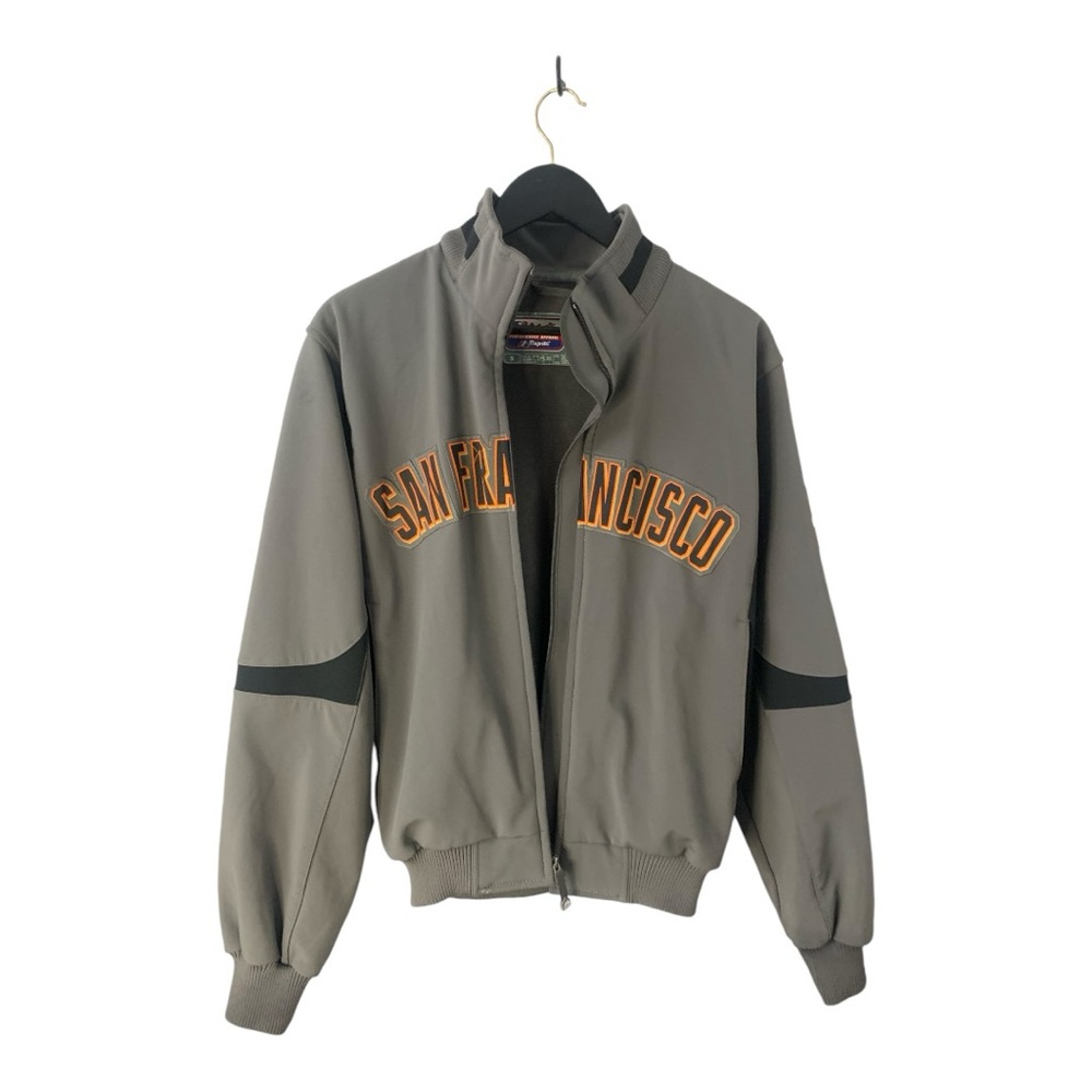 San Francisco Giants team jacket. Men or women’s